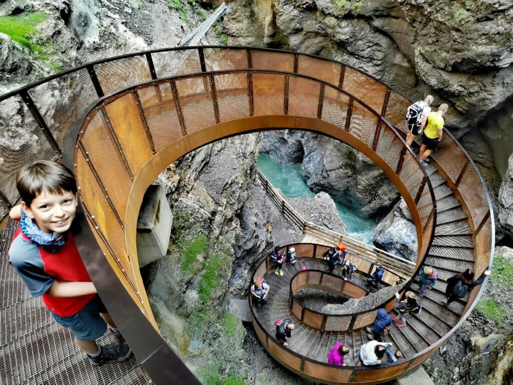 Meistbesuchte Klamm in Österreich: Die Liechtensteinklamm mit der Helix Treppe