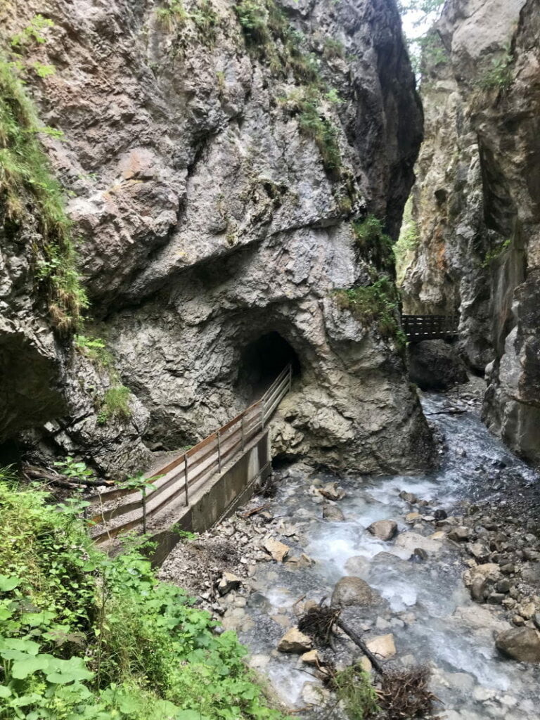 Österreich Klamm in Imst: Die Rosengartenschlucht